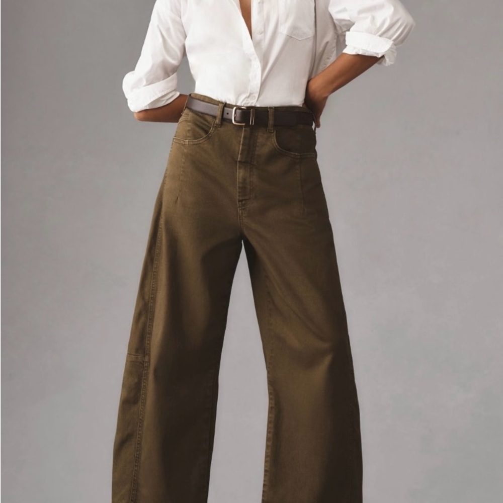 Anthropologie The Kenna Mid-Rise Heritage Barrel Jean in Garden Green Size 29
